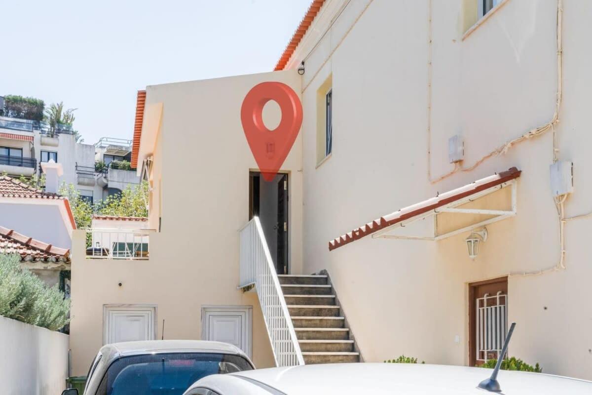 Cozy Coastal Getaway 3Br Apartment In Estoril Buitenkant foto