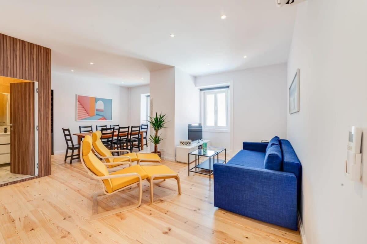 Cozy Coastal Getaway 3Br Apartment In Estoril Buitenkant foto