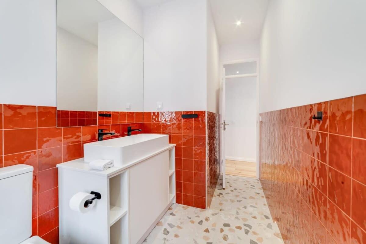 Cozy Coastal Getaway 3Br Apartment In Estoril Buitenkant foto